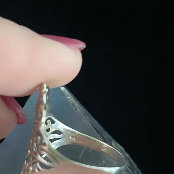 Sterling Silver Filigree Carved Ring - Picture 4 of 5